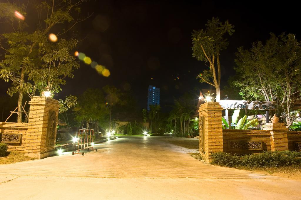อินรวดีรีสอร์ท หาดจอมเทียน ภายนอก รูปภาพ